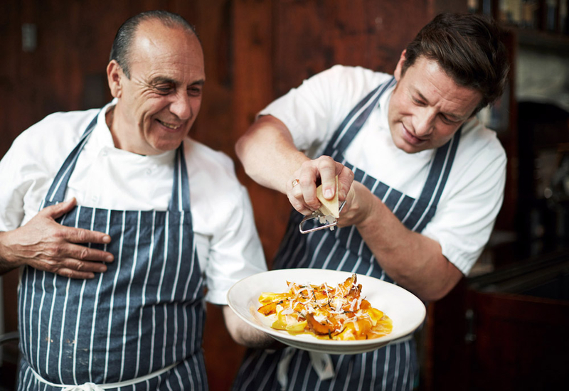 JOS-050-Jamie Oliver and Gennaro Contaldo plating up and garnishing pasta.jpg