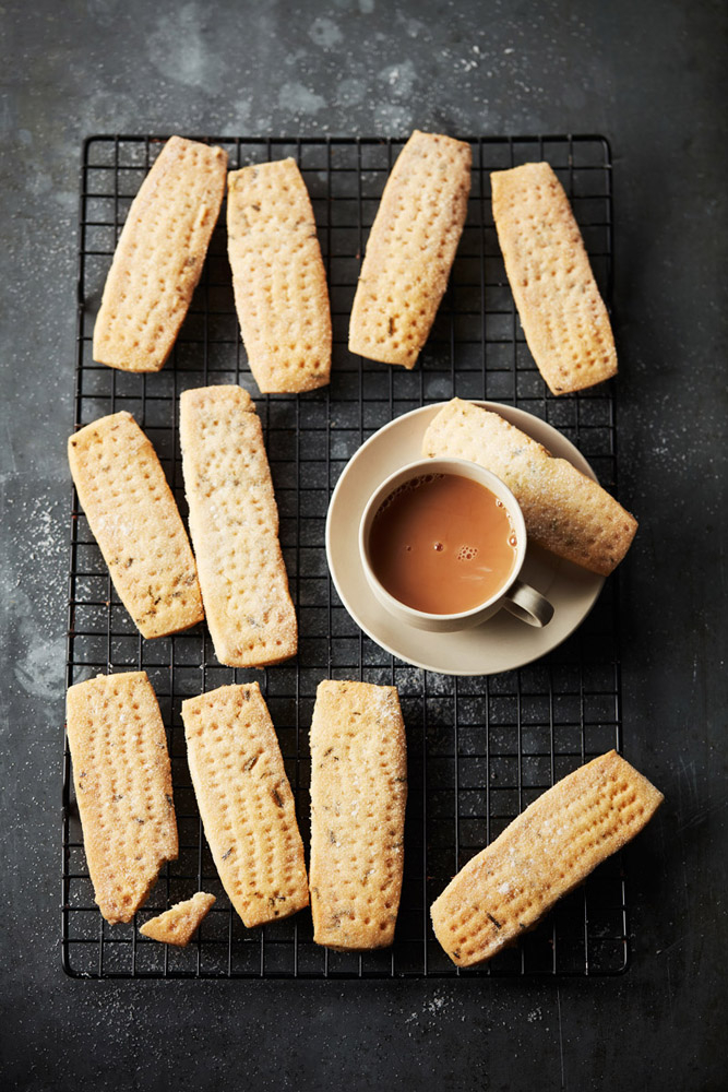 JOS-066-Salted Rosemarry Shortbread served with an english breakfast cup of tea-066.jpg